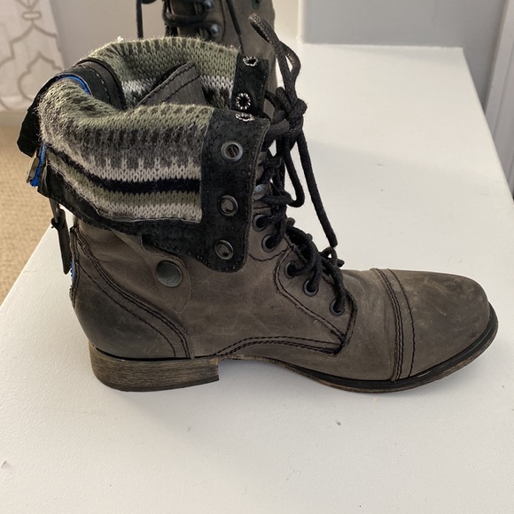 Steve Madden Cablee Boots Size 7 